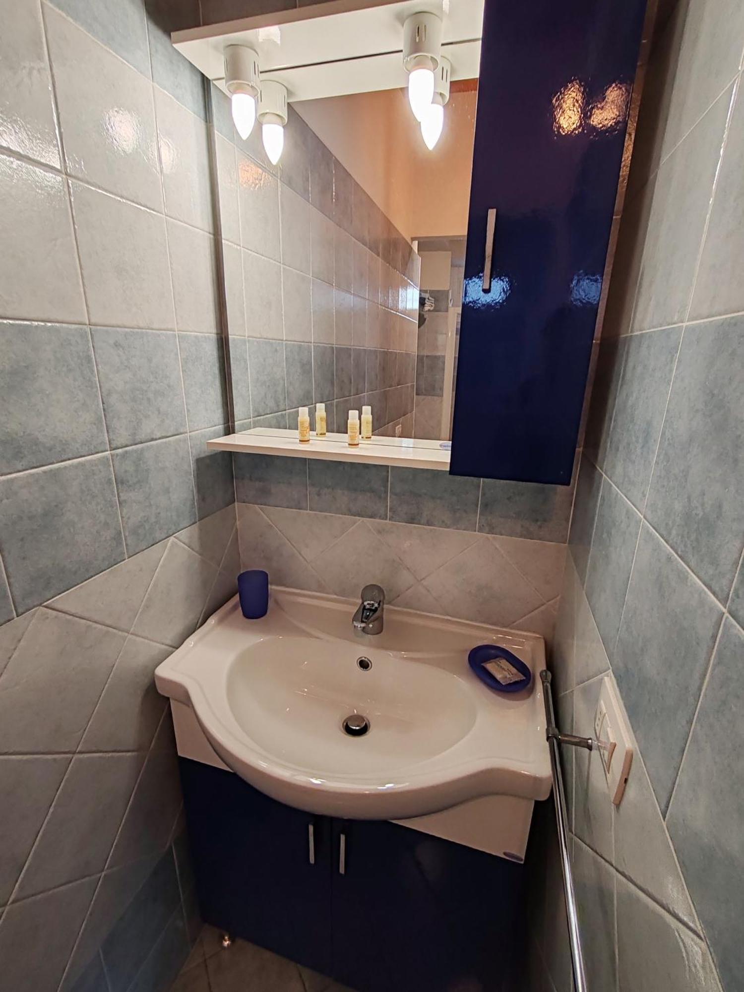 Residenza Silvana Apt A Cielo On The Ground Floor With Parking Verbania Extérieur photo